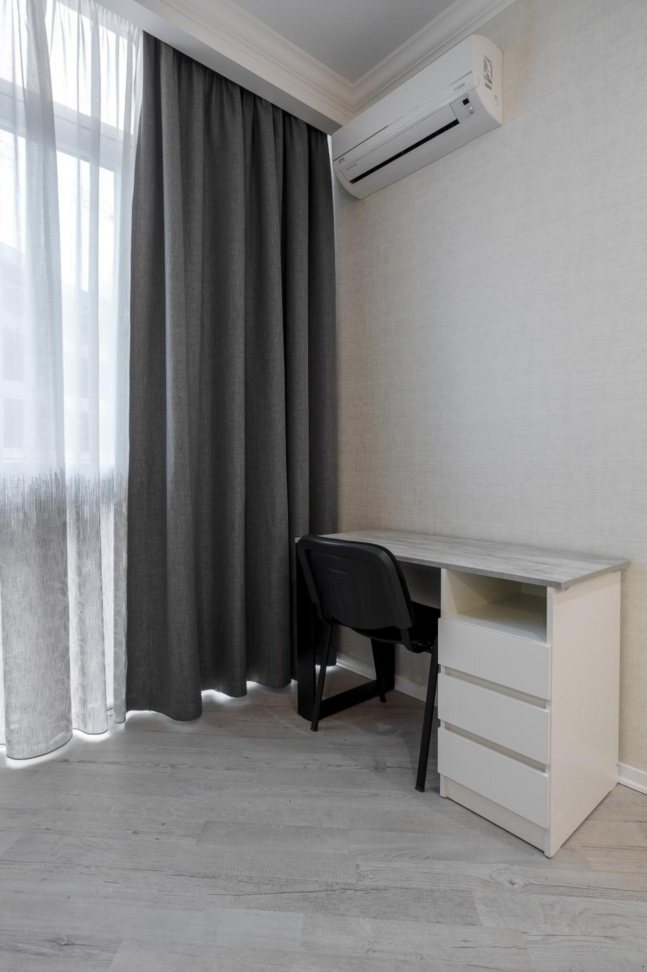 Plaza Arcadia Apartments Odessa Phòng bức ảnh